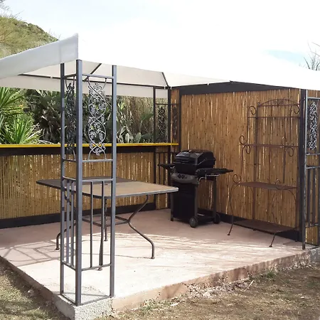 Farm stay La Dolce Lipari (Isola Lipari)